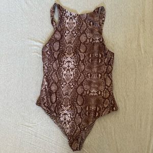 Acacia Paris one piece